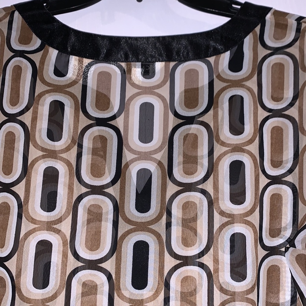 Blouse - Picture 5 of 6